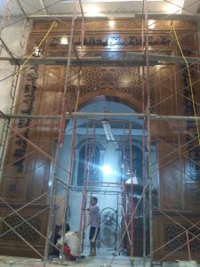 Proses Pemasangan Mihrab Arabic Minimalis