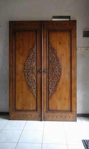 Pintu Jati Ukir Klasik