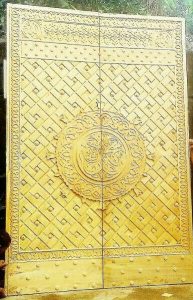 Pintu Jati Masjid Nabawi